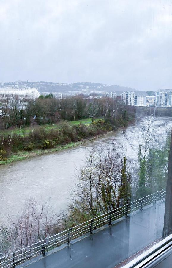Riverside Apartment Свонсі Екстер'єр фото